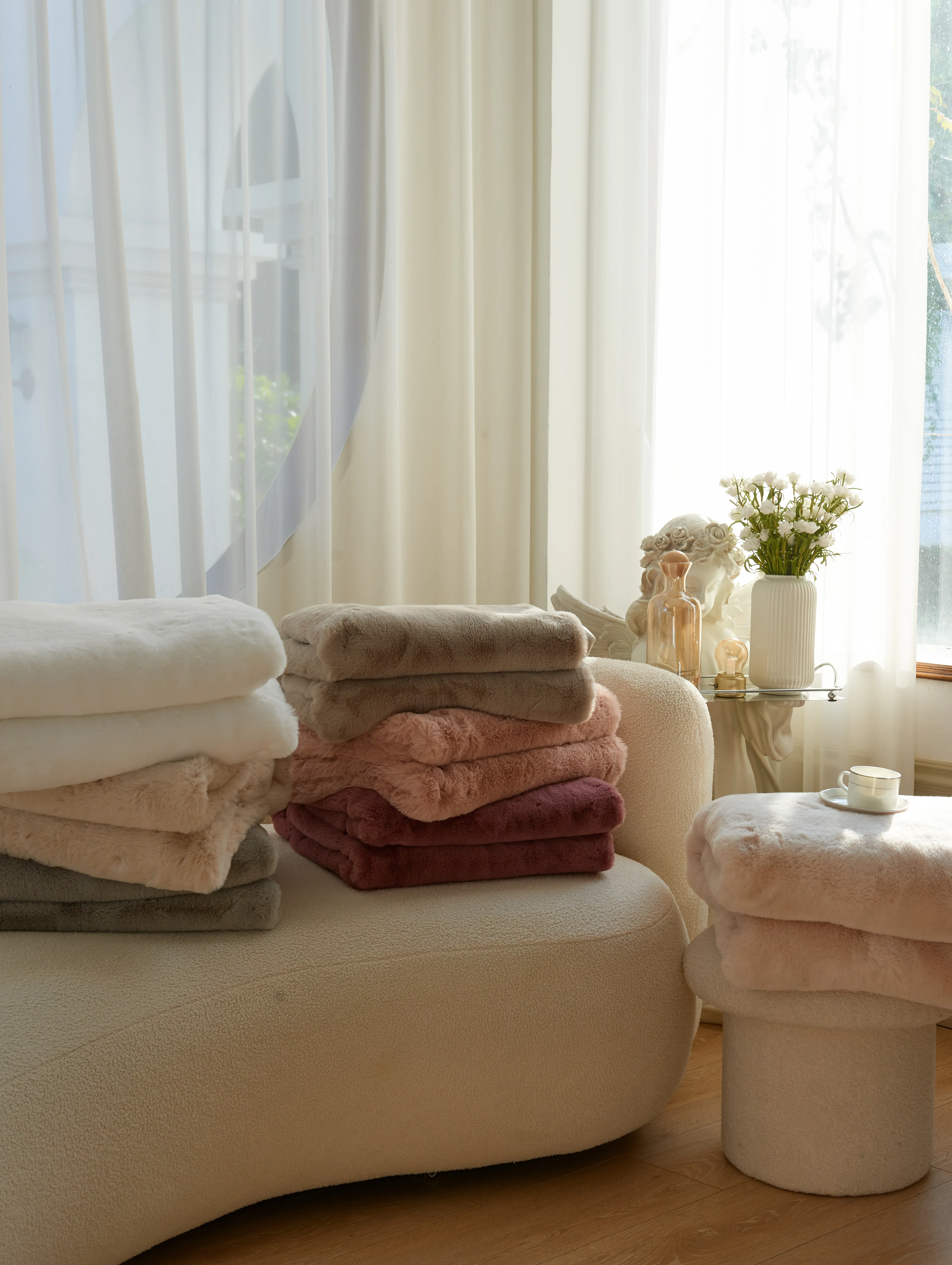 Recycled Polyester Faux Fur Blanket Supplier